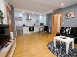 APARTAMENTOS ARGIA 2, íbúð í Estella