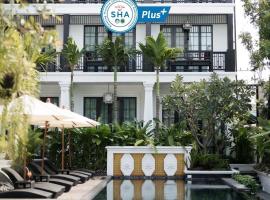 Aksara Heritage -SHA Extra Plus, hotel cerca de Bazar Nocturno de Chiang Mai, Chiang Mai