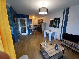 magnifique appartement 3 étoiles centre ville et mer à pied, hotel in Saint-Brevin-les-Pins