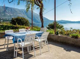 Guest House Fontana, hotel en Mlini