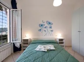 Trilocale in villa vista mare Apt 1