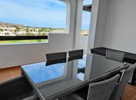 Luxury Golf View 3-Bed Penthouse Sleeps 6