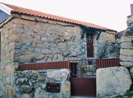 Casa João Rodas, hotel v destinaci Soajo