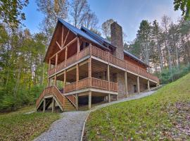 Serenity Now Cabin with Fire Pit and Game Room!, villa i Logan