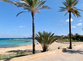 Apartments Pepe, Es Pujols-Formentera vacaciones, hotel in Es Pujols