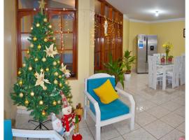 Hospedaje La Casa Blanca, habitación en casa particular en Urbanizacion Buenos Aires