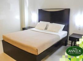 Annex Hotel Tavern, hotel v destinaci Surigao