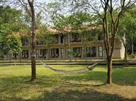 Lumbini Buddha Garden Resort, hôtel à Rummindei près de : Musée de Lumbini