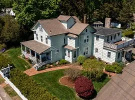 Westbrook Inn Bed and Breakfast