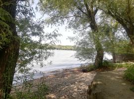 Bocke Beach House, smeštaj na plaži u gradu Novi Sad