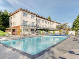 Logis Hotel Maison Carr&eacute;e Restaurant O Carr&eacute; dArt