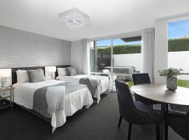 Cashmere Heights, hotel with jacuzzis in Christchurch