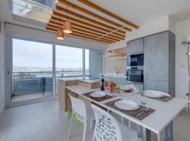 Stunning Apartment in a Central Location with Views, appartement à Taʼ Xbiex