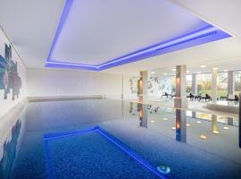 Hotel-Resort Waldachtal - Adults only, готель у місті Вальдахталь