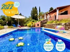 Villa Anatoli View with private pool: Karyótikon şehrinde bir otel