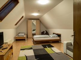 Ferienwohnung Schafbergblick, hotel in Balingen