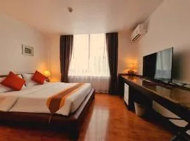 The Bedrooms Boutique Hotel Bangkok