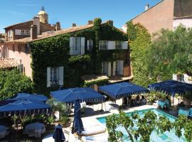 Le Yaca Saint-Tropez โรงแรมในแซ็ง-ทรอเป