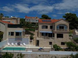 Villa Mošić، فندق في Selca