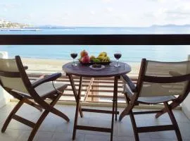 Sitia Bay、にあるシチア空港 - JSHの周辺ホテル