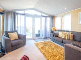 Chelsea Lodge - Aldeburgh Coastal Cottages, מלון בSizewell
