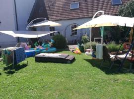 Apartment Home 3, cheap hotel in Schwabach