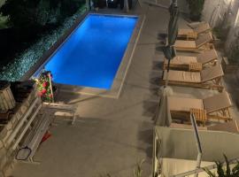 Al Mare, holiday rental in Igalo