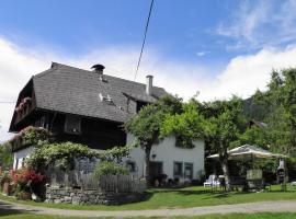 Haus Hanshois, vakantieboerderij in Millstatt
