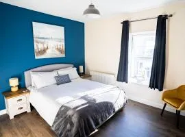 Sunrise Beach House - Great for family stays and contractors