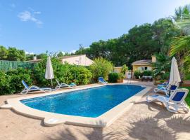 YourHouse Oratge villa with pool, rantatalo Santa Margalidassa