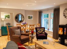 Parkside, The Loch Ness Cottage Collection, hotell i Inverness
