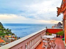 Giadera penthouse 5terreparco, appartement in Riomaggiore