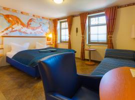 Hotel & Ferienwohnungen Bohlenblick, хотел в Заалфелд