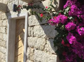 Le moulin de Figari, hotel with parking in Figari