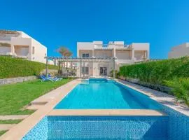 Joubal 3BR Villa Private Pool next to Marina