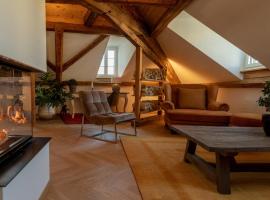 Moderne Altbauwohnung mit Pool und Sauna, rental liburan di Bern