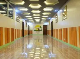 MANANQUIL TRAVEL LODGE