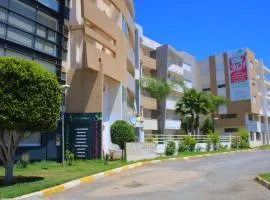 Fermer BOUZNIKA Bâtiment C
