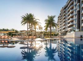 Radisson Blu Resort Gran Canaria, hotel with jacuzzis in La Playa de Arguineguín