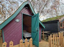 Seaways glamping, Copper Beech, hotel amb aparcament a Great Driffield