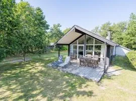 6 person holiday home in Nørre Nebel