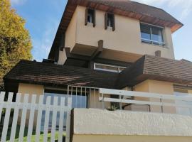 LAPAUSEDEGOUT chambres climatisées terrasse, hotel sa Lachapelle-Auzac