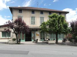 Hôtel Restaurant Le Périgord, hotel v destinaci Maurs