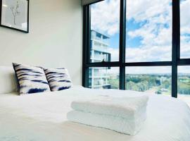 Macquarie Park high level 2bed 2bath with Study Gym & Pool, hotell i Sydney