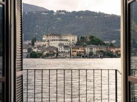 Orta Paradise 26, ξενοδοχείο κοντά σε San Giulio Island, Orta San Giulio