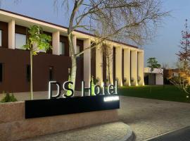 DS Hotel Lusopark – hotel w pobliżu miejsca Centrum eventowe Europarque w mieście Santa Maria Da Feira