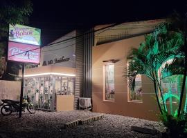 Providence Travellers Inn & Spa, hotell i Tagbilaran City