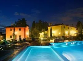 Villa Vignola by Halldis