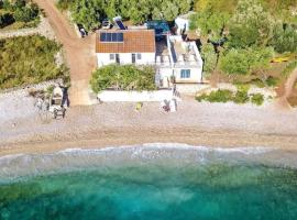 Apartments Mateo-by the beach, hotel u gradu Gdinj