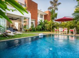 La Zamora, 3BHK Villas near Vagator & Anjuna Beach, North Goa with Private Pool, Garden, Terrace & Security, kh&aacute;ch sạn c&oacute; bồn tắm n&oacute;ng ở Assagao